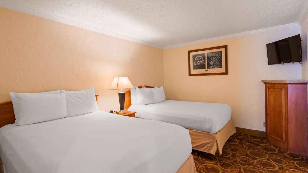 Sturgis Lodge And Suites Exterior photo