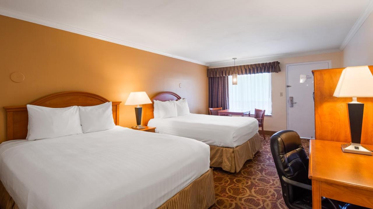 Sturgis Lodge And Suites Exterior photo