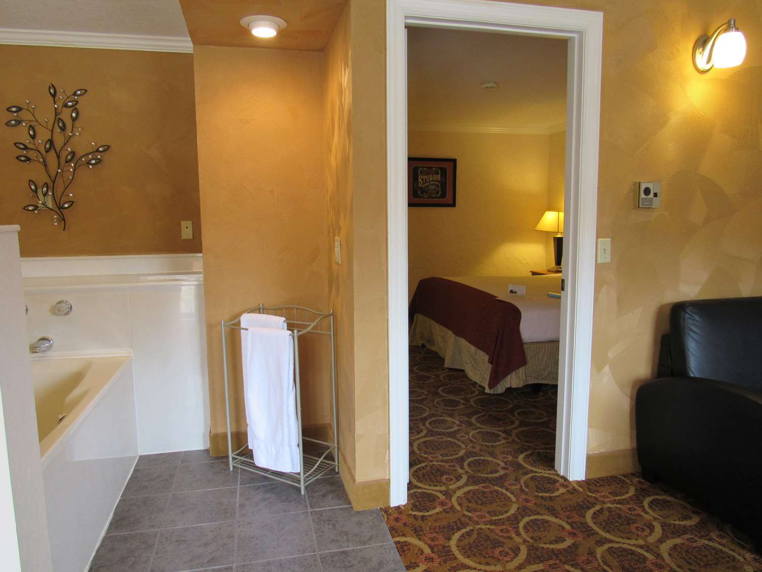 Sturgis Lodge And Suites Exterior photo